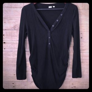 GAP maternity black long sleeve